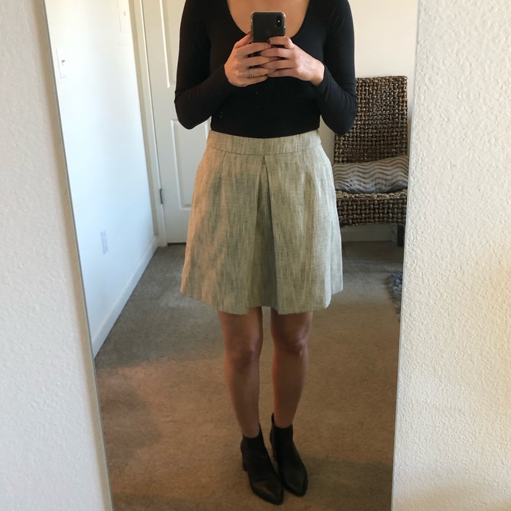 REISS Pleated Mini Skirt || Light Green & Black